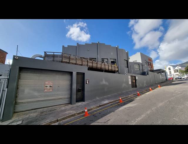 525M² SERVICED OFFICE FOR SALE IN WOODSTOCK
